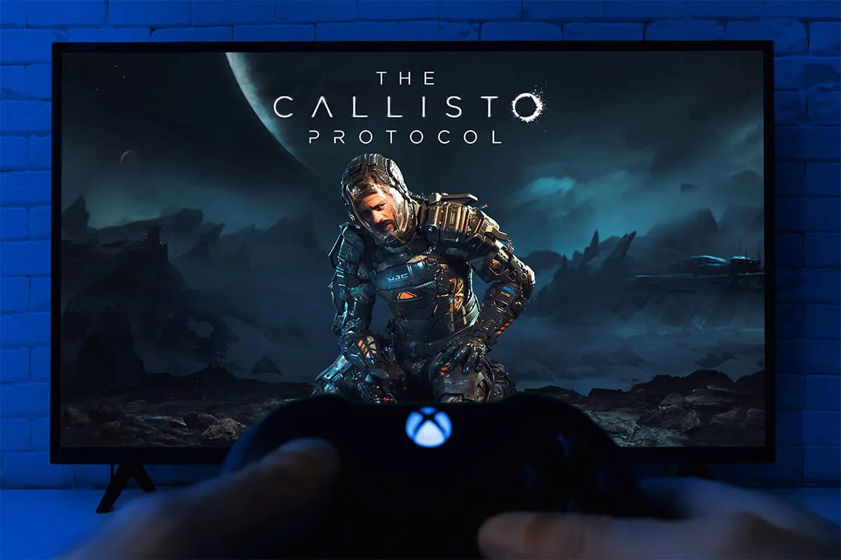 Playing The Calisto Protocol on TV screen